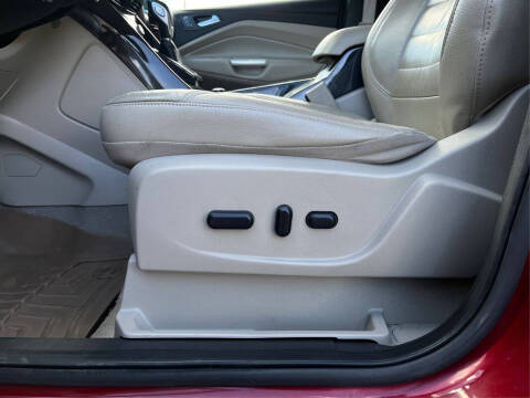 2015 Ford Escape Titanium