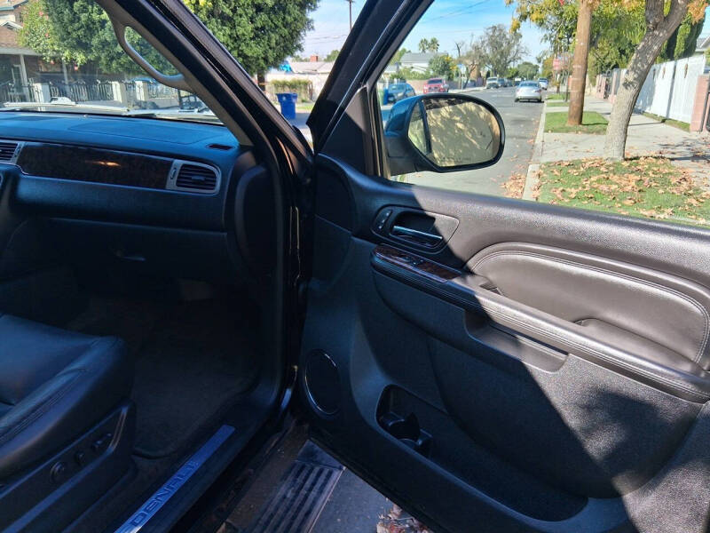 2014 GMC Yukon XL Denali