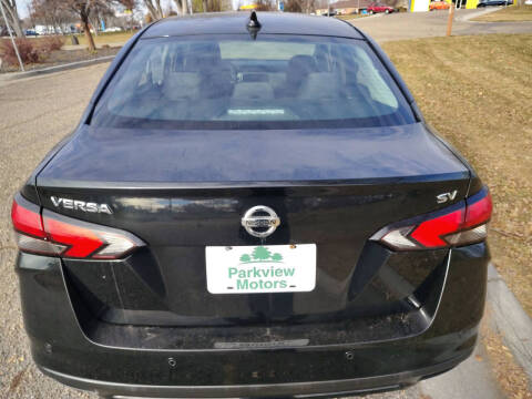 2021 Nissan Versa SV