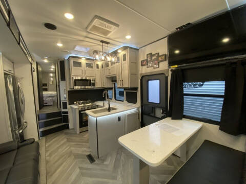 2023 Heartland Cyclone 4007