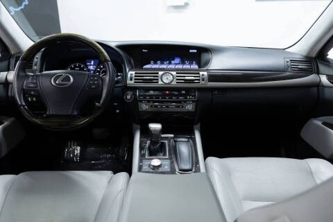 2014 Lexus LS 460