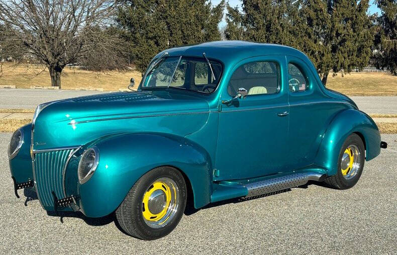 1939 Ford Deluxe