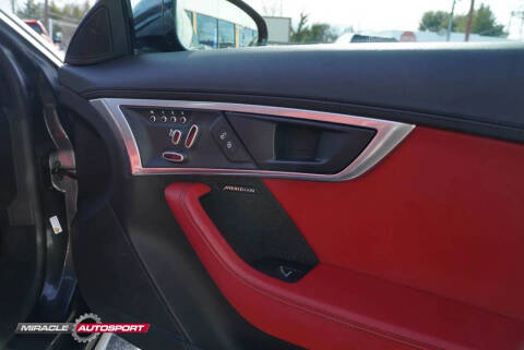 2018 Jaguar F-TYPE R-Dynamic