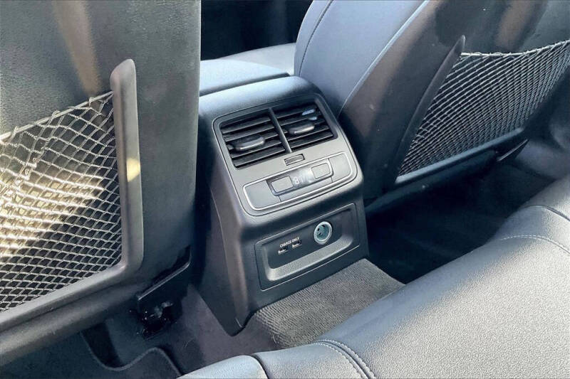 2023 Audi A4 quattro S line Prem Plus 45 TFSI