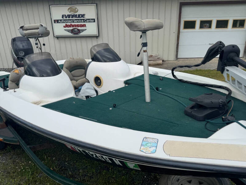 1999 Nitro 700LX