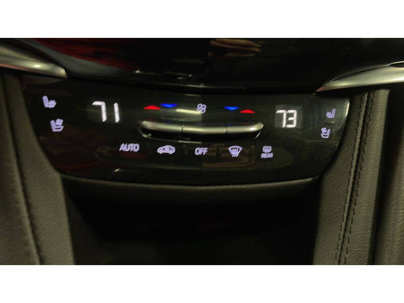 2023 Cadillac XT6 Sport