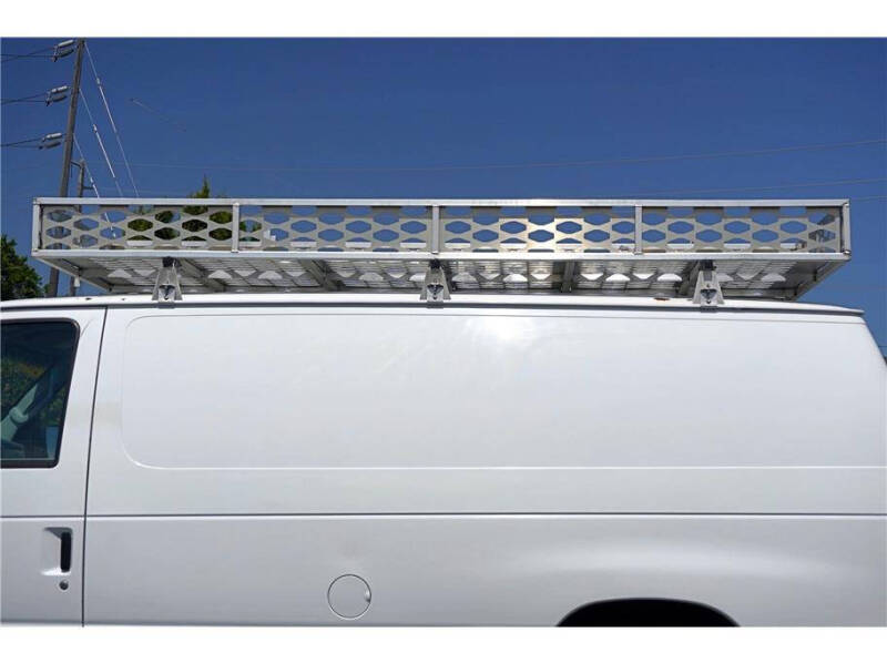 2013 Ford E-Series E-350 SD