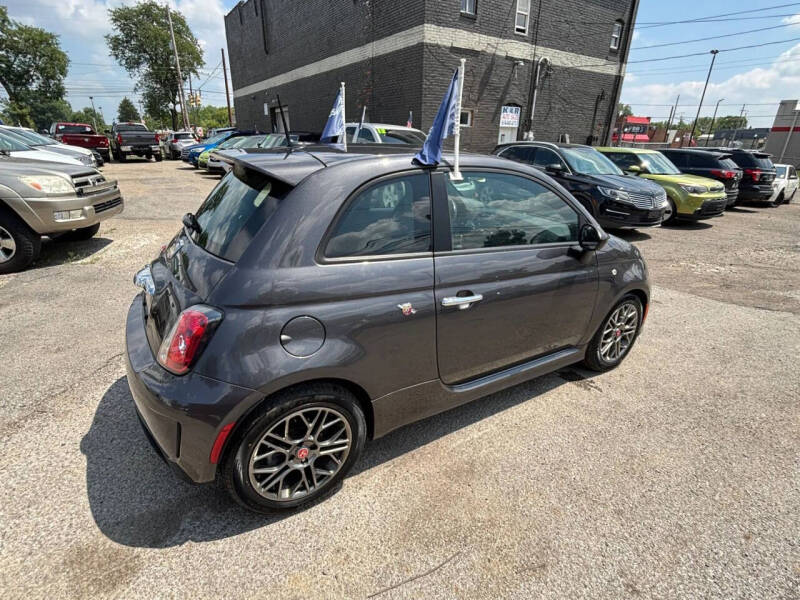 2015 FIAT 500 Abarth
