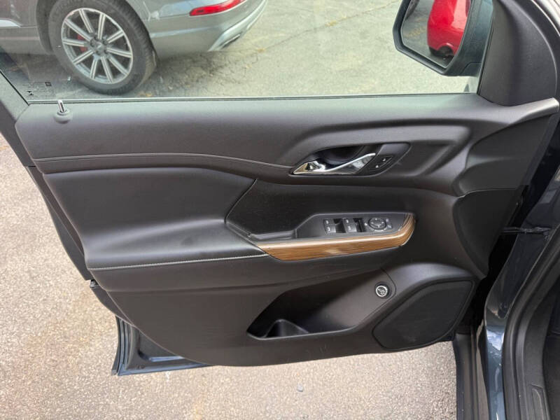 2019 GMC Acadia SLE-2