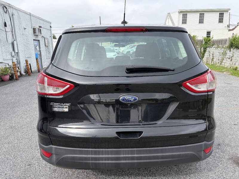 2014 Ford Escape S