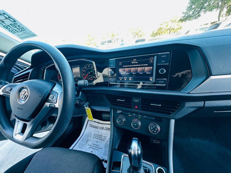 2019 Volkswagen Jetta S