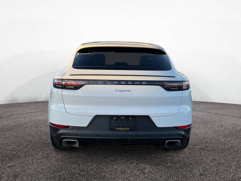 2021 Porsche Cayenne Coupe