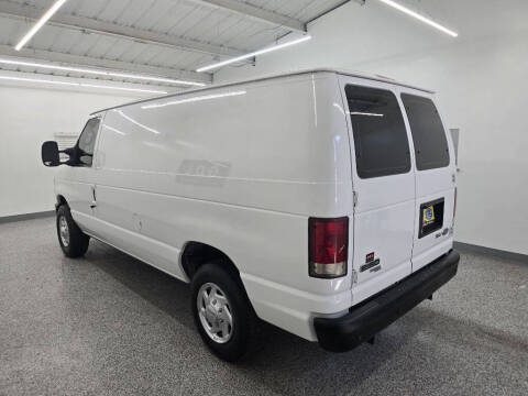 2011 Ford E-Series E-150