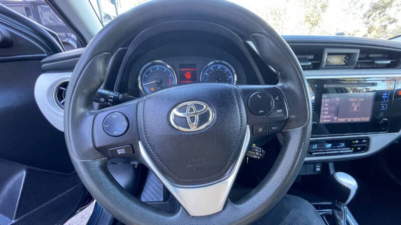 2019 Toyota Corolla LE