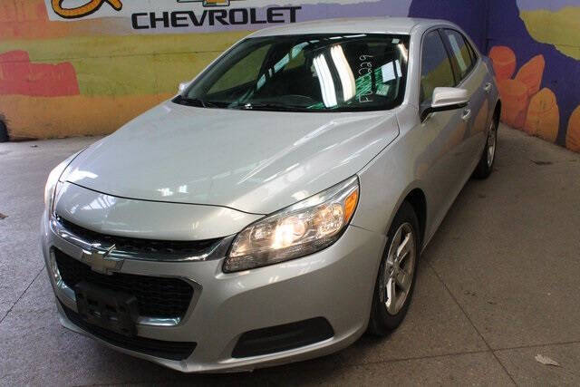 Used 2015 Chevrolet Malibu 1LT with VIN 1G11C5SLXFU115229 for sale in Grand Ledge, MI