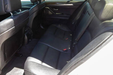 2013 BMW 5 Series 528i