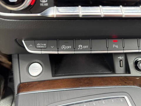 2020 Audi Q5 quattro Premium Plus 45 TFSI