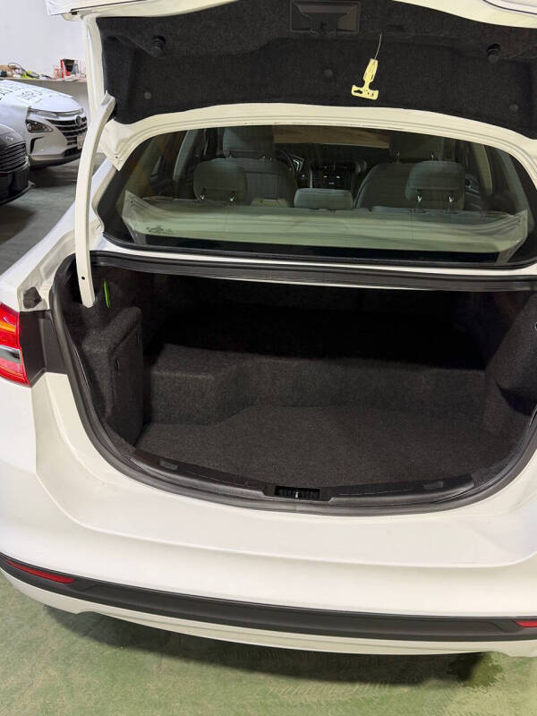 2018 Ford Fusion Hybrid SE