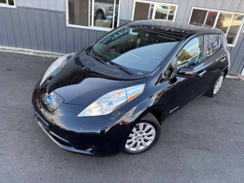 2013 Nissan LEAF S