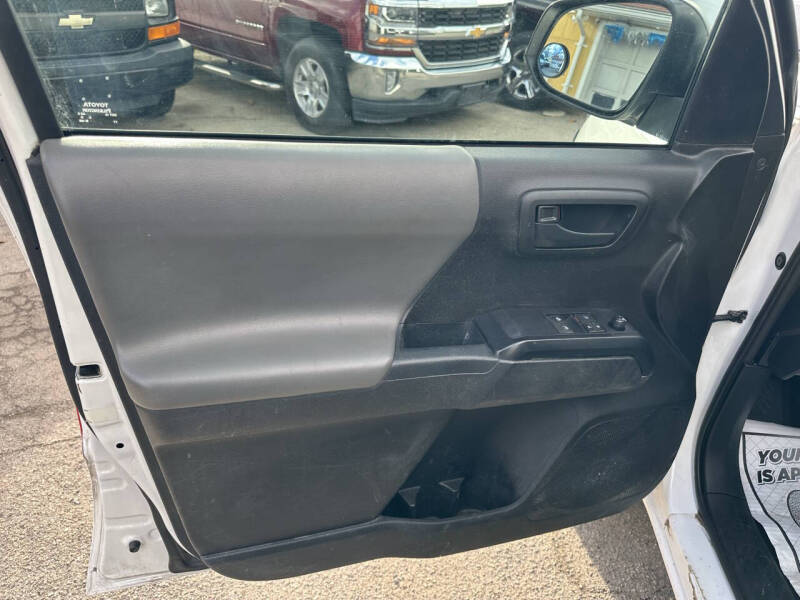 2021 Toyota Tacoma SR