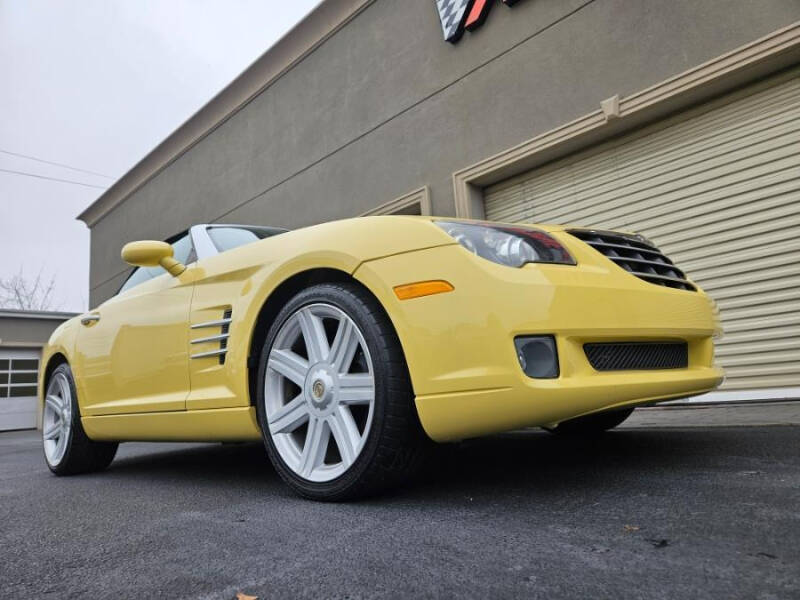 2005 Chrysler Crossfire Limited photo 3