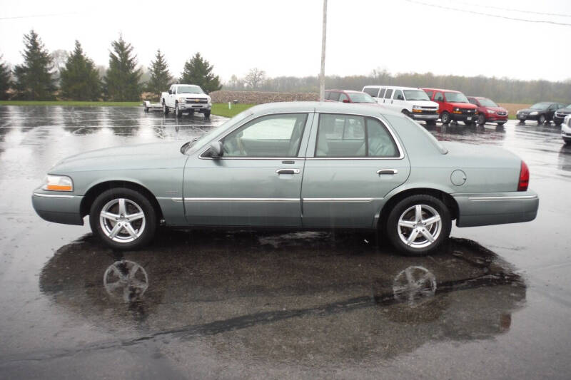 2005 Mercury Grand Marquis for sale at Bryan Auto Depot in Bryan OH