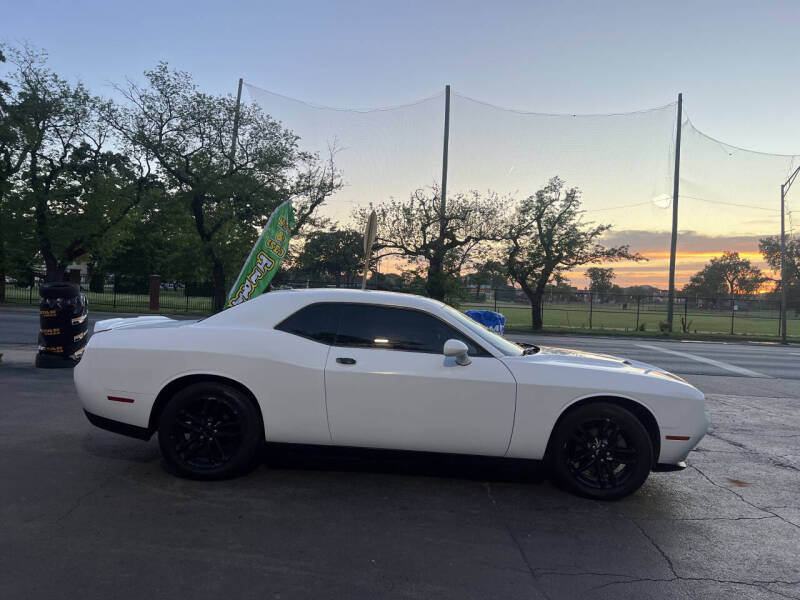 2019 Dodge Challenger SXT