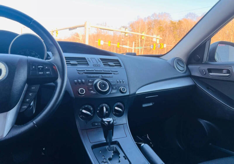 2012 Mazda MAZDA3 i Touring