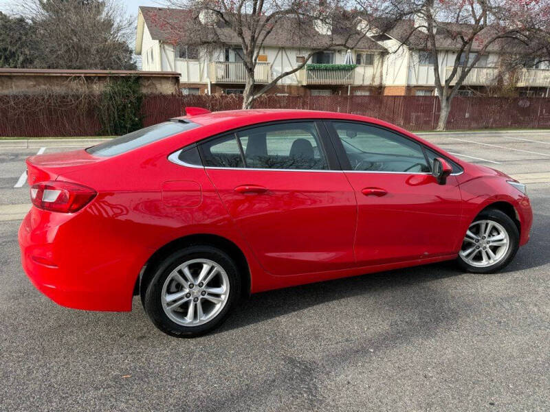 2018 Chevrolet Cruze LT Auto