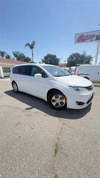 2019 Chrysler Pacifica Hybrid Touring Plus