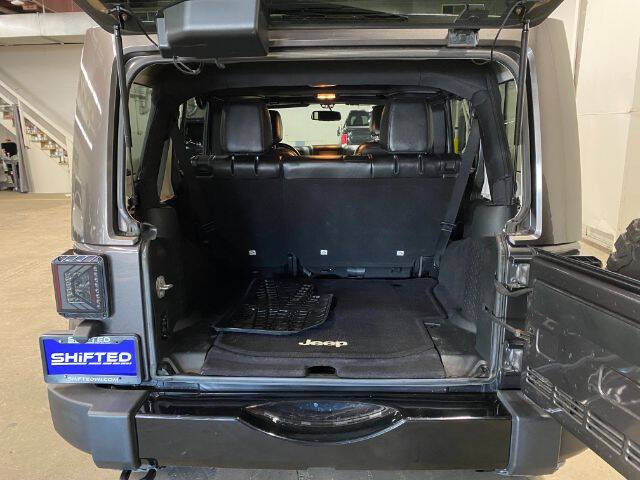 2017 Jeep Wrangler Unlimited Smoky Mountain