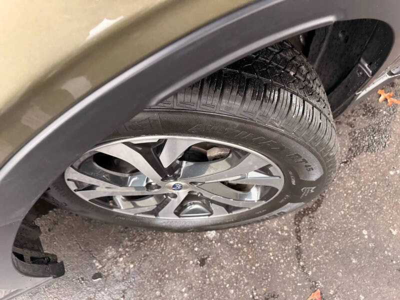 2020 Subaru Outback Touring XT