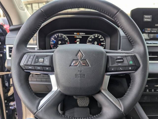 2024 Mitsubishi Outlander for sale at Axio Auto Boise in Boise, ID