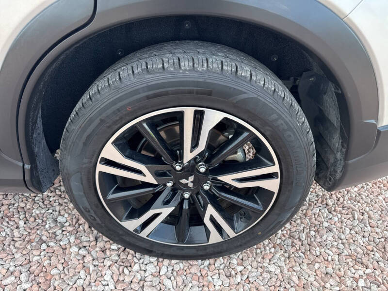 2024 Mitsubishi Eclipse Cross SE