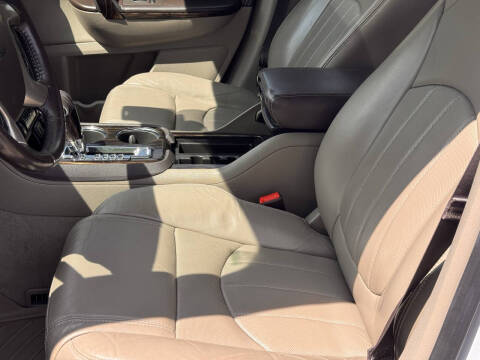 2016 GMC Acadia Denali