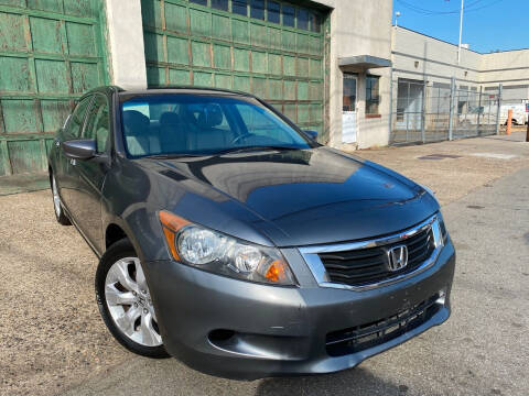 2010 Honda Accord for sale at Illinois Auto Sales in Paterson NJ