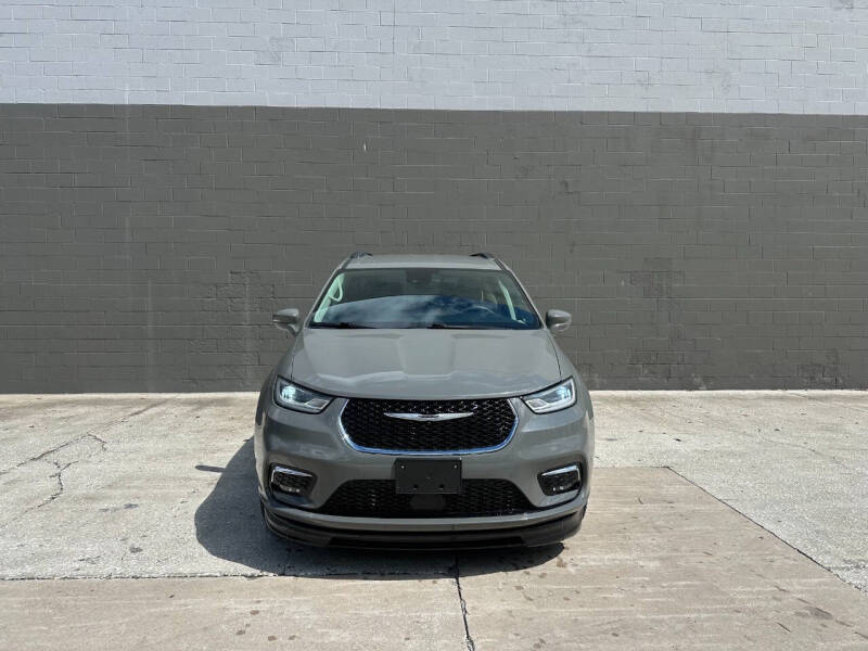 2022 Chrysler Pacifica Touring L