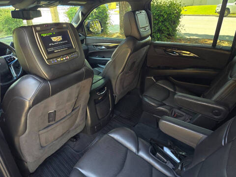 2016 Cadillac Escalade ESV Platinum