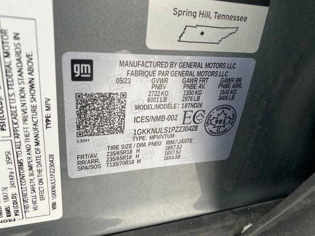 2023 GMC Acadia SLT