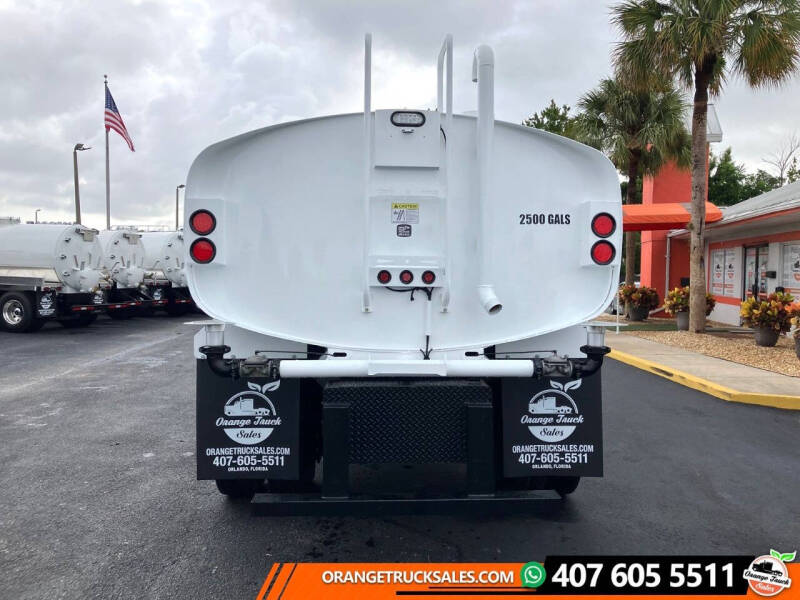 2016 Freightliner M2 106