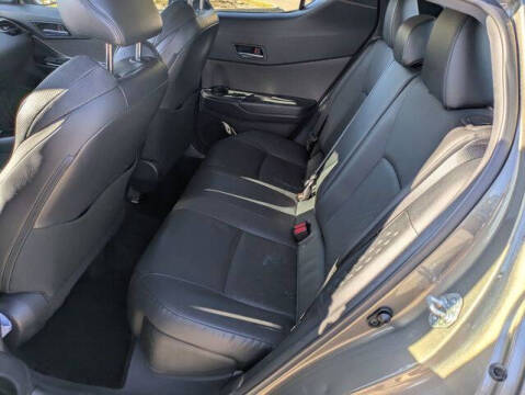 2021 Toyota C-HR XLE