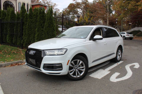 2019 Audi Q7 for sale at MIKEY AUTO INC in Hollis NY