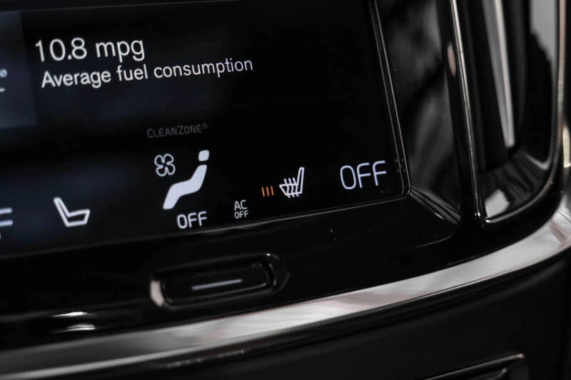 2021 Volvo V60 T5 Momentum