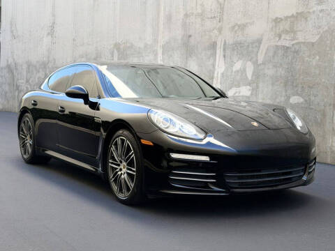 2015 Porsche Panamera