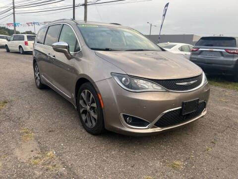 2017 Chrysler Pacifica for sale at Andy Auto Sales in Warren MI