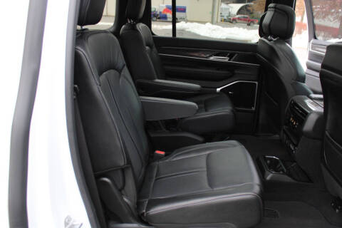 2022 Jeep Wagoneer Series III