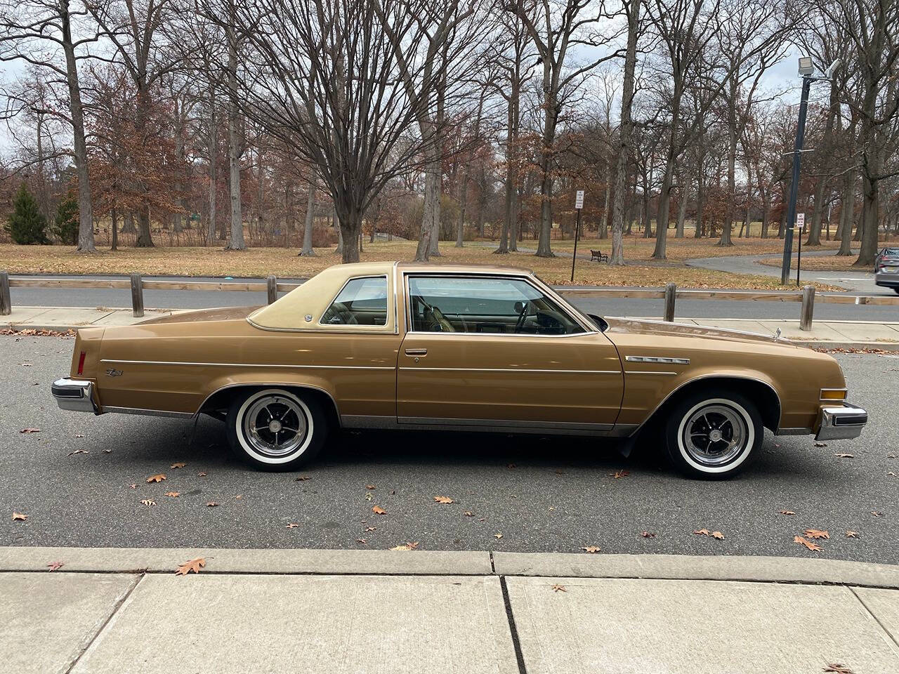 1977 Buick Electra for sale at Vintage Motors USA in Roselle, NJ