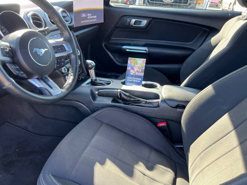 2021 Ford Mustang EcoBoost