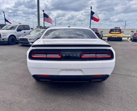 2017 Dodge Challenger