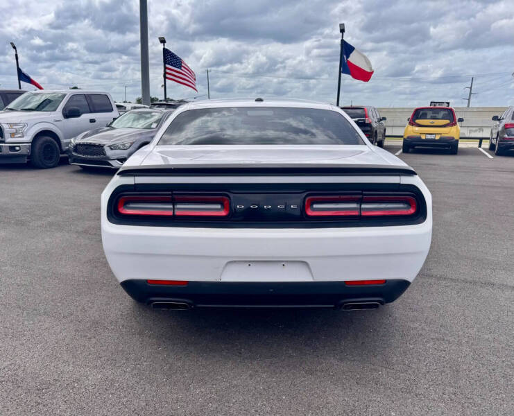 2017 Dodge Challenger
